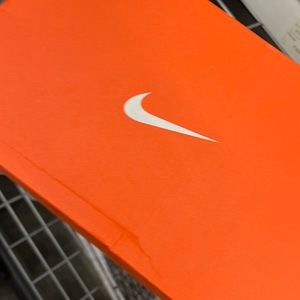 Very comfortable tennis shoes for walking or workout